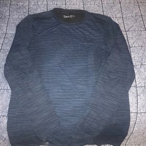 Under armour thermal shirt